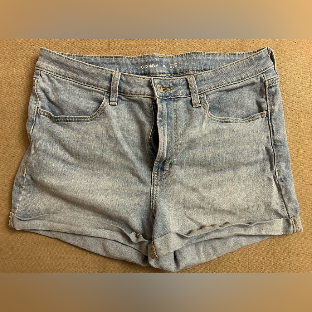 Old Navy Women's Faded Blue Jean Shorts